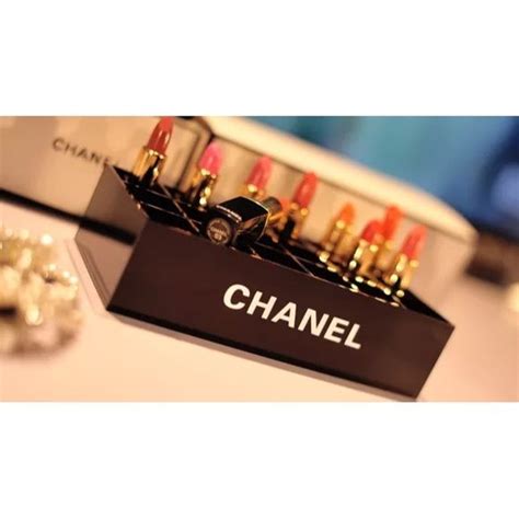 chanel lipstick holder